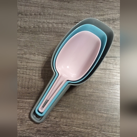 Set of 3 Nesting Scoops, 1.7/3.4/5.1 oz - Picture 8 of 12